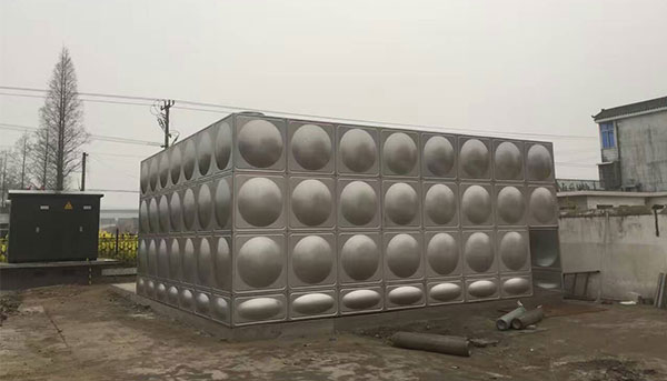 不銹鋼水箱表面應該怎么處理
